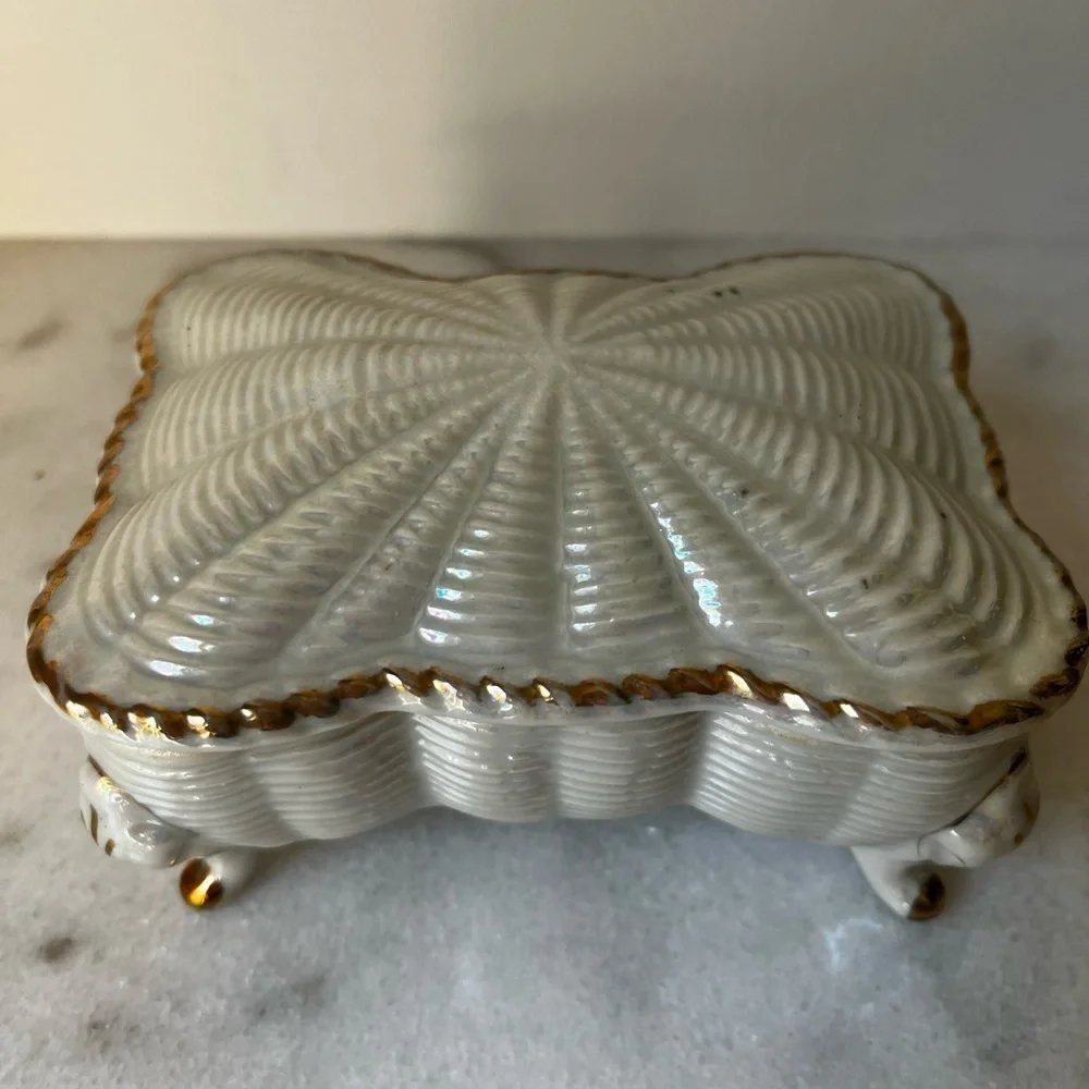 Elegant White and Gold Ceramic Trinket Box vintage
